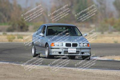 media/Sep-20-2025-Extreme Speed (Sat) [[1fcc23683c]]/Blue (Low Intermediate)/Session 1 (Sunset)/